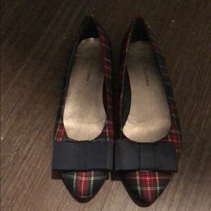 Plaid flats